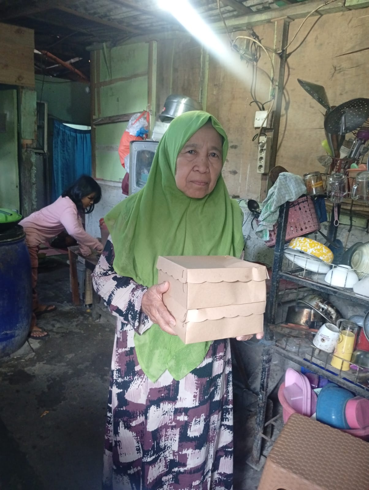 Distribusi paket nasi
